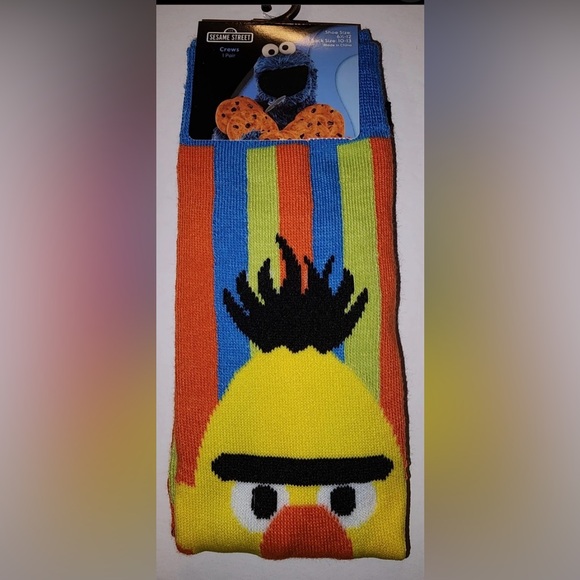 Sesame Street Accessories - Sesame Street Bert Striped Socks